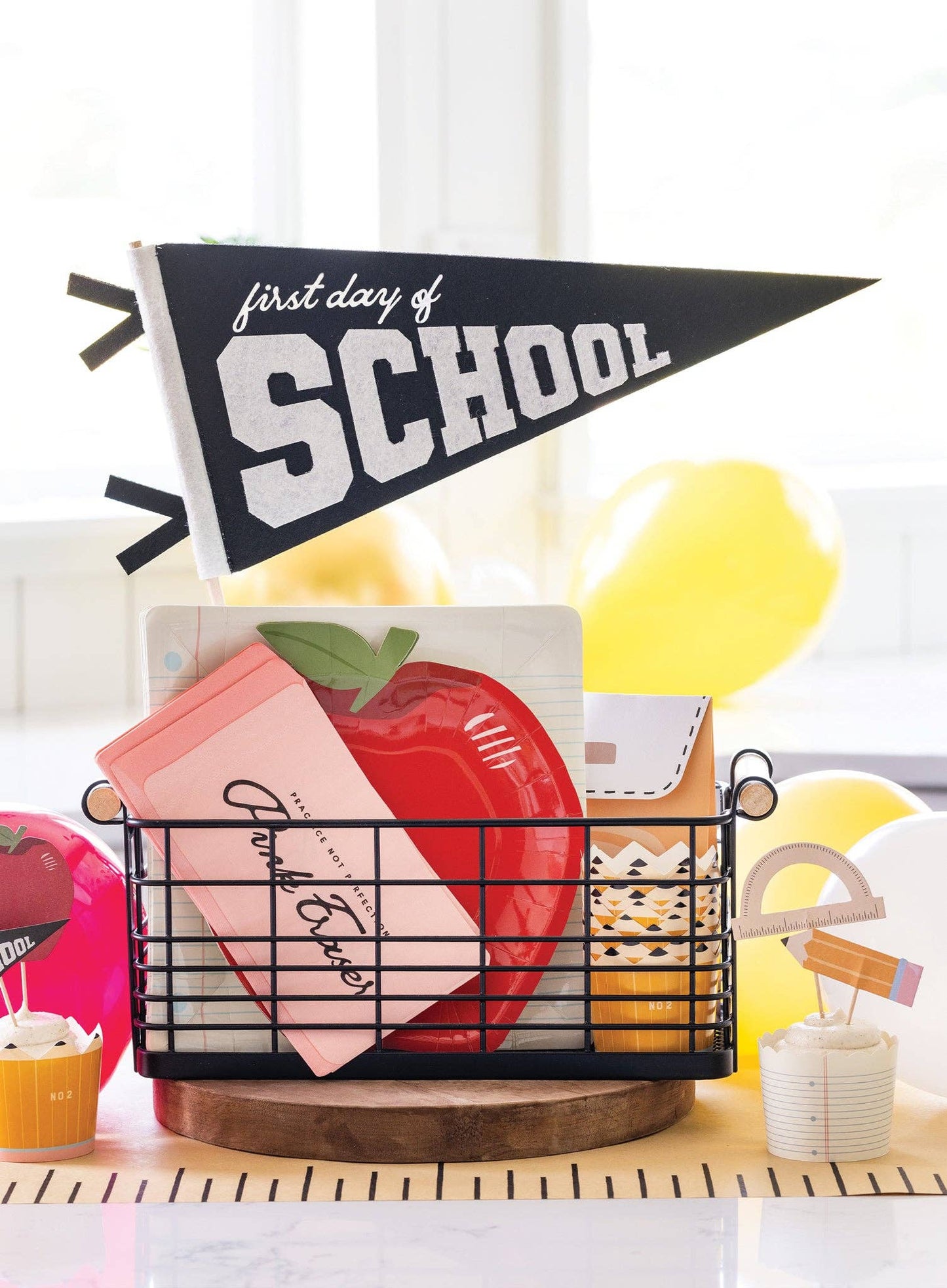 BTS920 - Back To School Ruler Table Runner