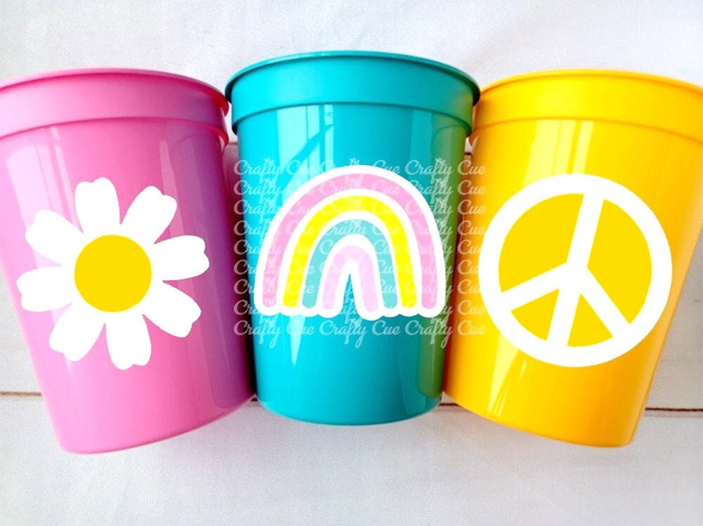 70s PARTY CUPS - 70's Birthday Cups 70s Party Cups 70s Decorations 70's Birthday Party 70's Birthday Party Decorations Hippie Two Groovy
