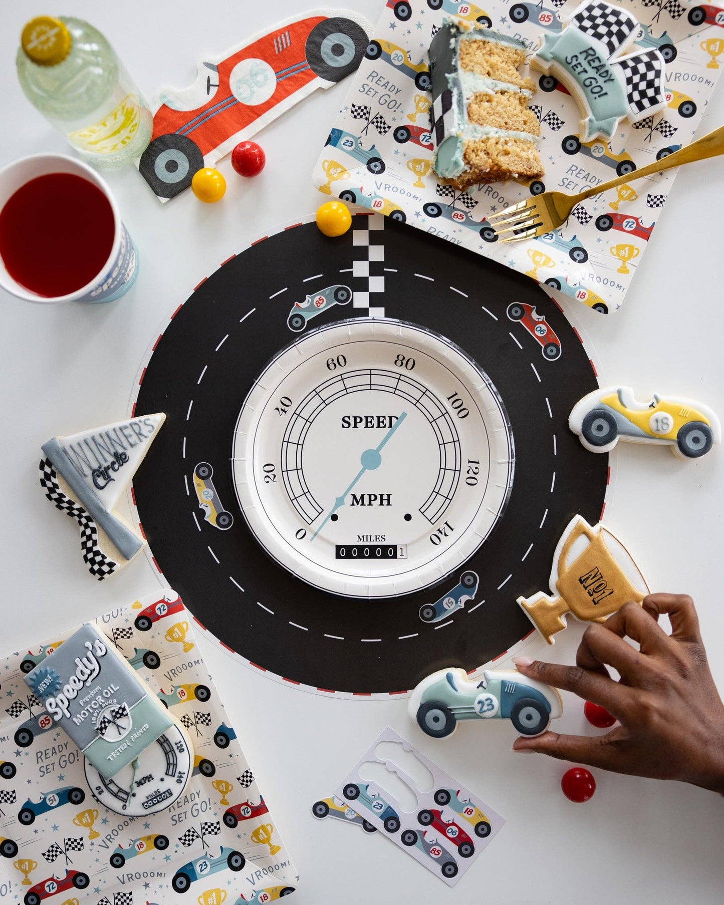 MIL1022 - Miles per Hour - Race Track Placemat
