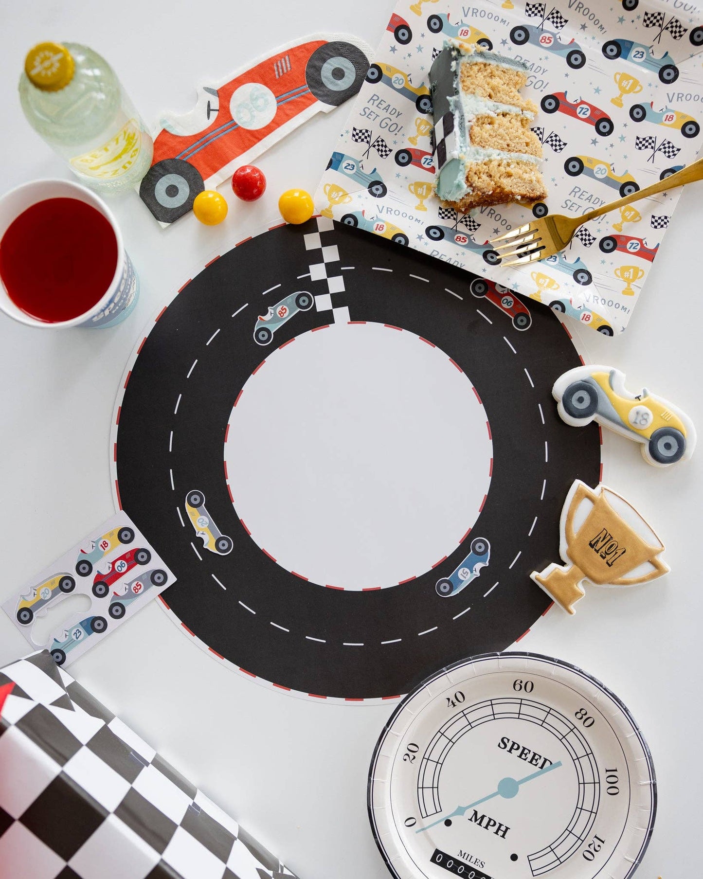 MIL1022 - Miles per Hour - Race Track Placemat