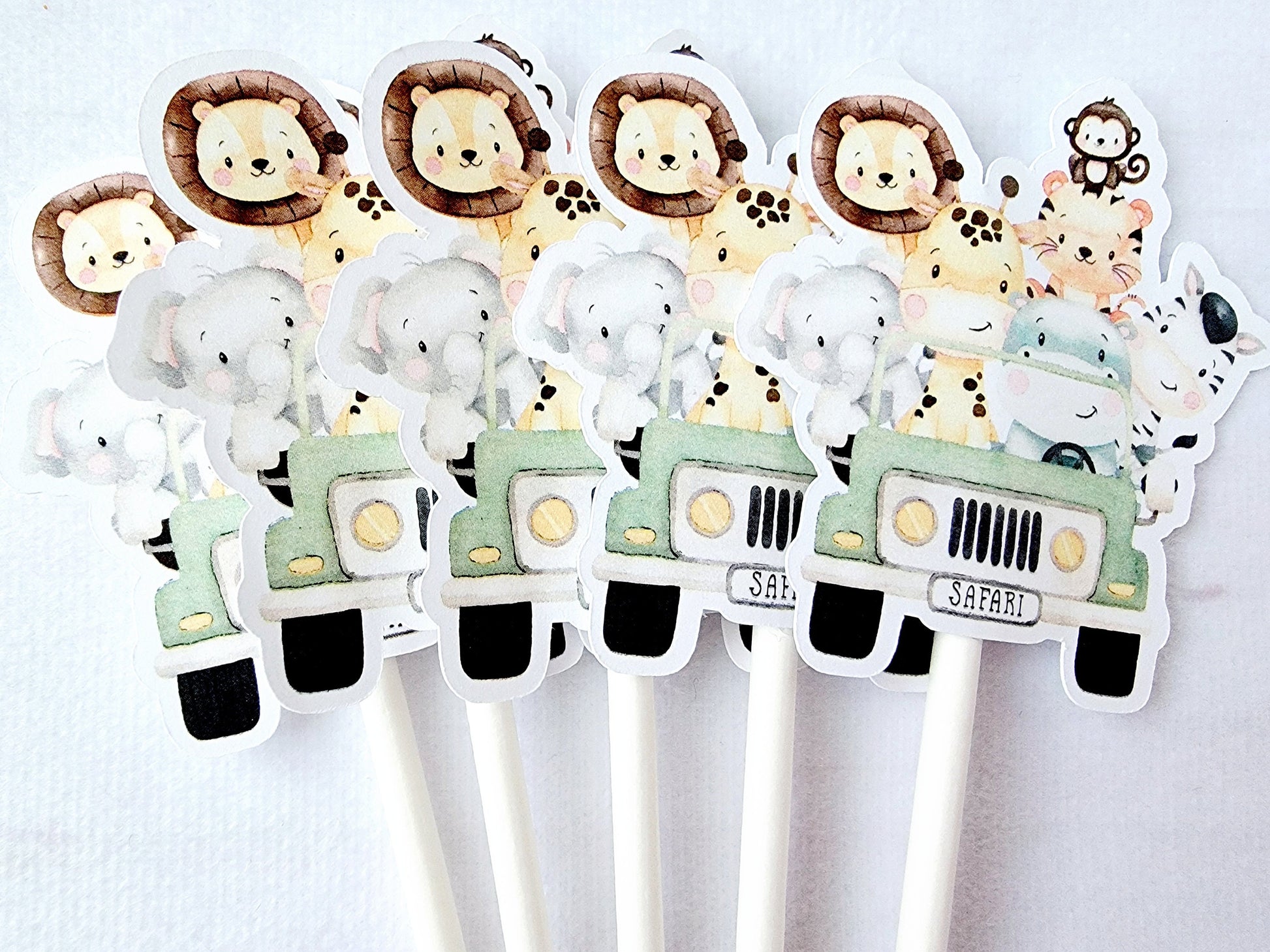 Set of 12 - SAFARI ANIMAL CUPCAKE Toppers - Jungle Animal Cupcake Toppers - Zoo Animal Cupcake Toppers - Safari Animal Cupcake Toppers