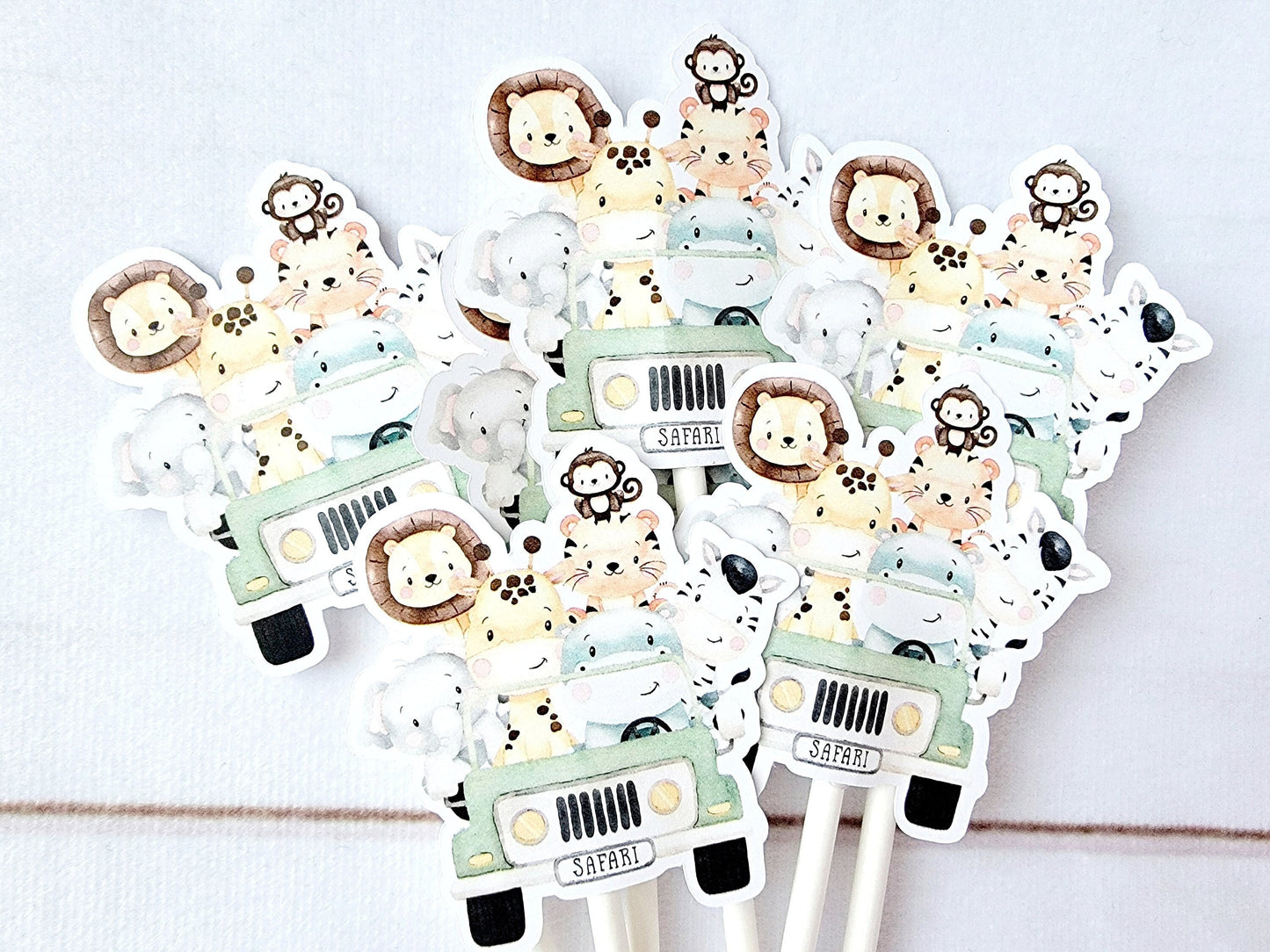 Set of 12 - SAFARI ANIMAL CUPCAKE Toppers - Jungle Animal Cupcake Toppers - Zoo Animal Cupcake Toppers - Safari Animal Cupcake Toppers