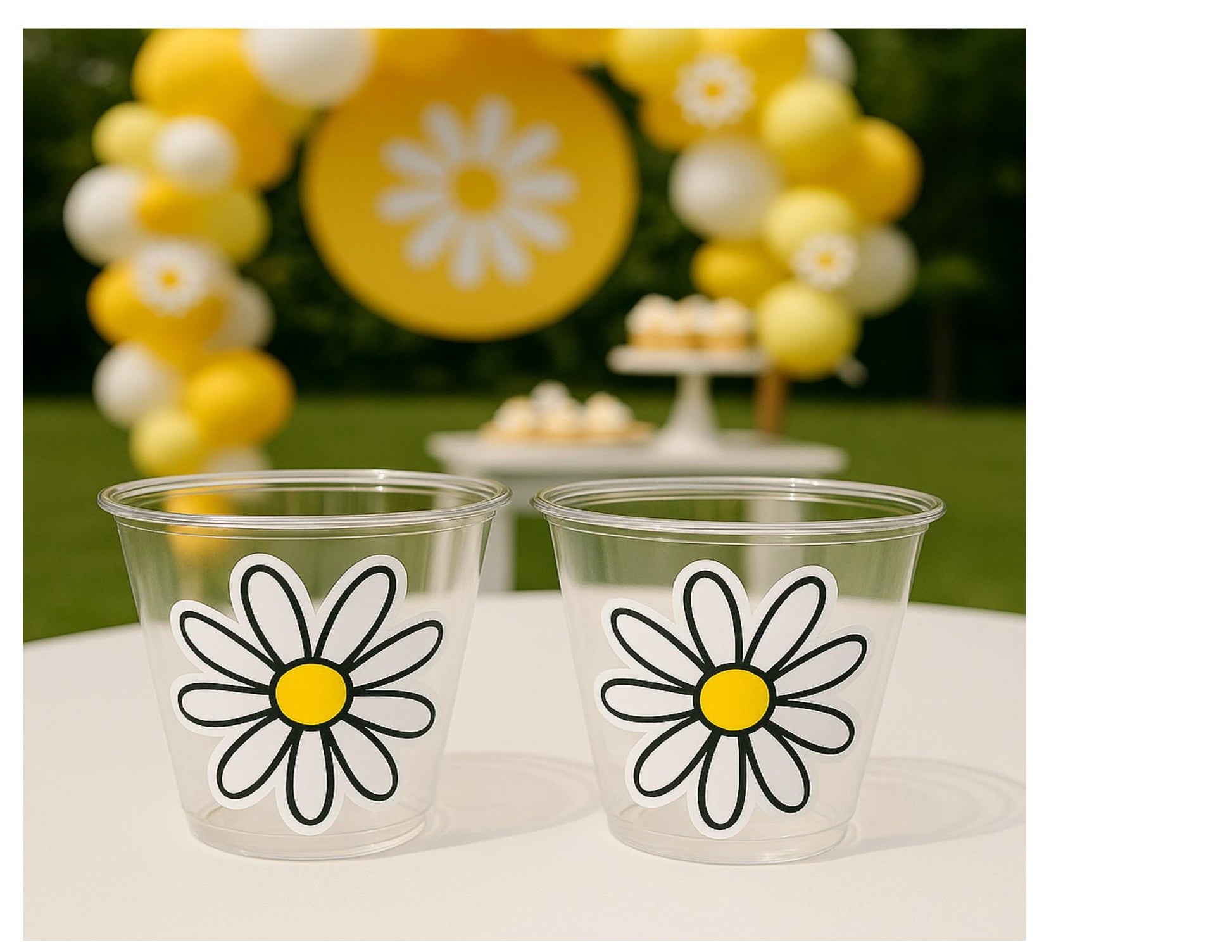 DAISY PARTY CUPS - Daisy Cups 70S Party cups 70s Birthday Cups 70's Party Cups 70's Decorations 70's Birthday Party 70's Decorations
