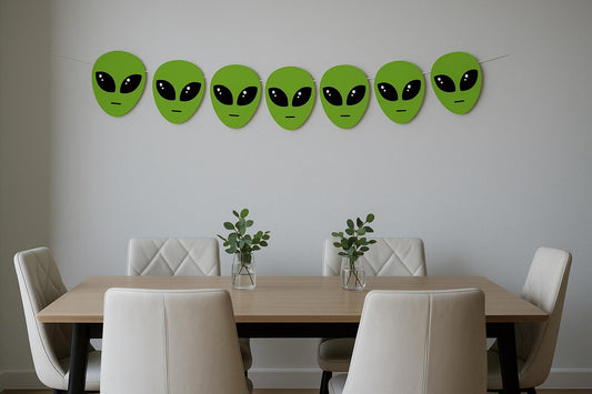Alien Head Garland, Alien Head Banner, Alien Face Garland, Alien Face Banner, UFO Birthday, Alien Birthday, Alien Party, Alien Decorations