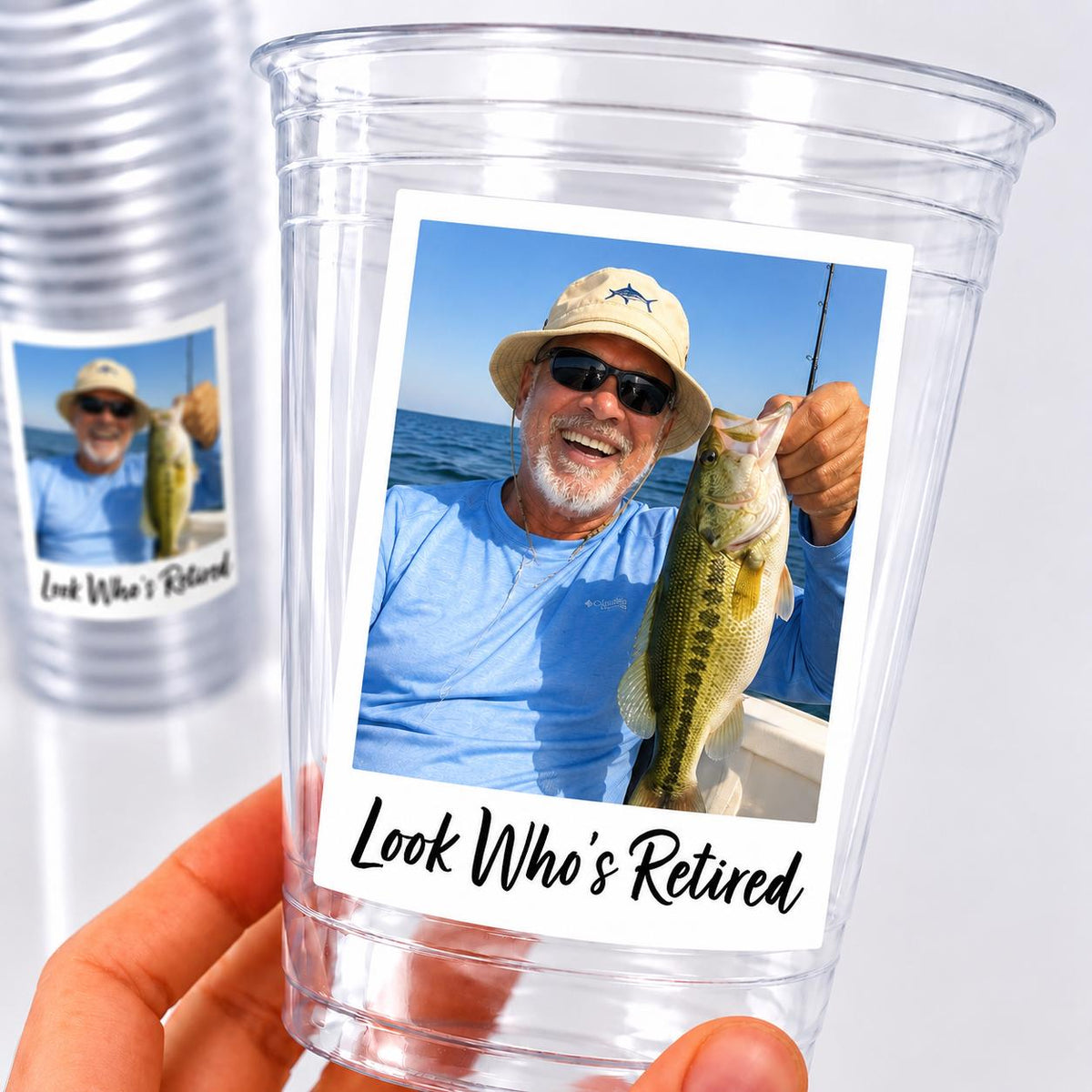 Look Who's Retired Custom Photo Cups, Personalized Retirement Party Cups with Picture, Retirement Party Favors, Happy Retirement, Ships Fast