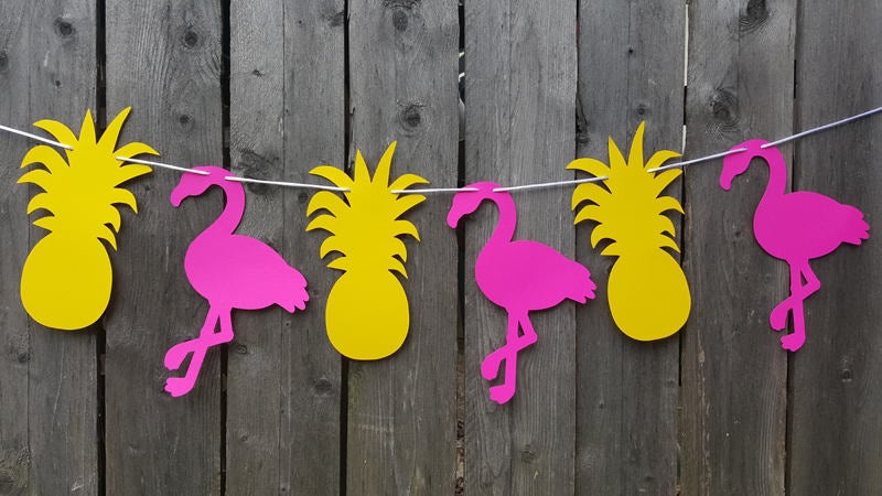 Pineapple and Flamingo Banner, Pineapple and Flamingo Garland, Luau Banner, Hawaiian Banner, Tropical Banner, Bachelorette Banner