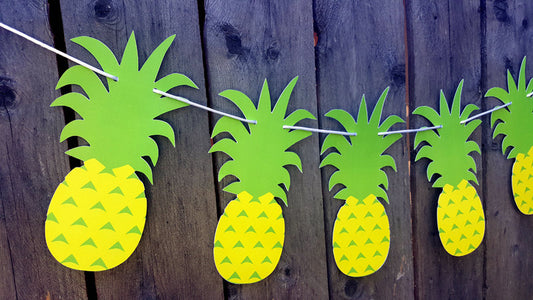 Pineapple Garland, Pineapple Banner, Tiki Banner, Aloha Banner, Hawaii Banner, Tropical Banner
