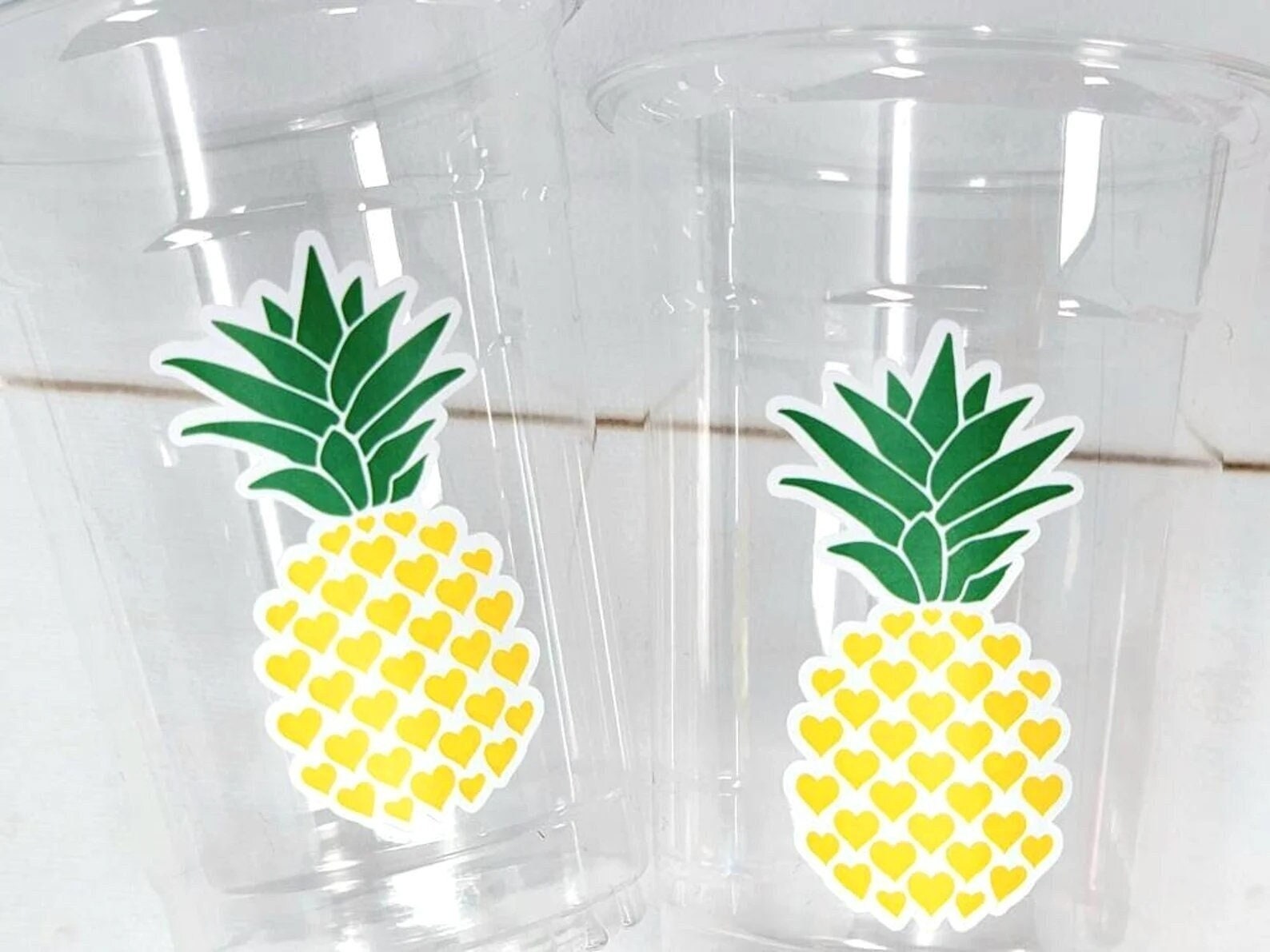 LUAU PARTY CUPS - Pineapple Party Cups Aloha Party Cup Luau Party Decoration, Luau Party Supplies Luau Baby Shower Tropical Party Decoration
