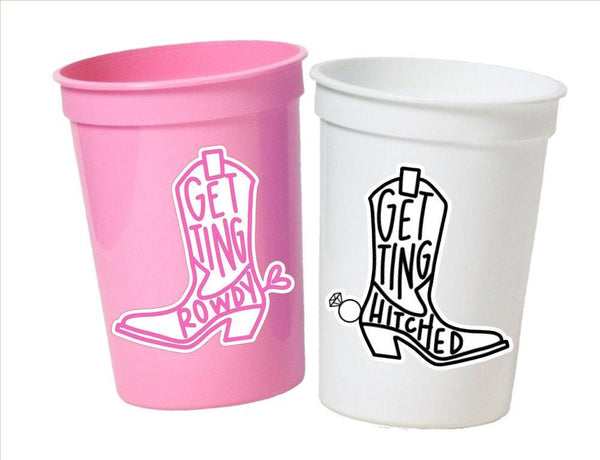 COWGIRL PARTY CUPS - Getting Hitched Party Cups Rowdy Bachelorette Party Cowgirl Boots Party cups Party Decorations Cowgirl Bachelorette Cup