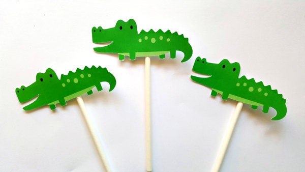 Alligator Cupcake Toppers - Alligator Birthday - Alligator Baby Shower - Jungle Cupcake Toppers - 12319450P