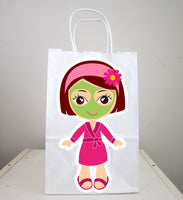 Spa Goody Bags, Spa Favor Bags, Spa Party Bags, Spa Birthday, Spa Girl in Pink Robe With Mask (41917903A)